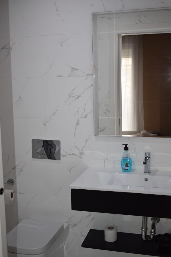 Perla Apartments Valence Extérieur photo