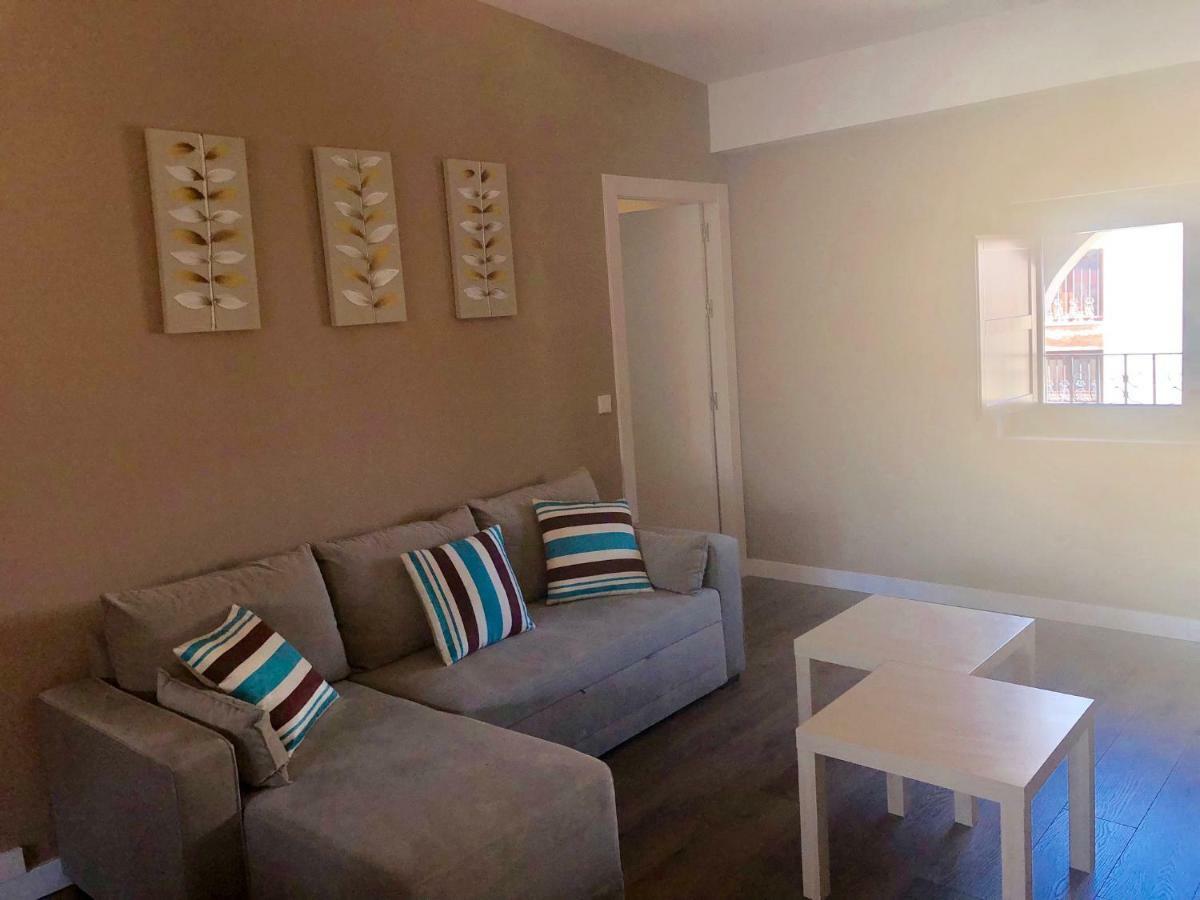 Perla Apartments Valence Extérieur photo