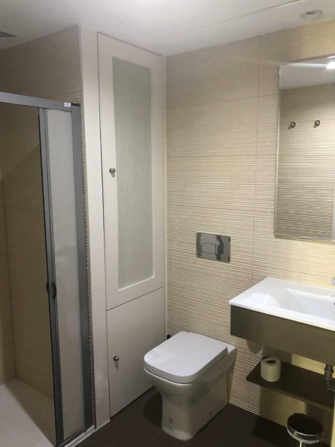 Perla Apartments Valence Extérieur photo